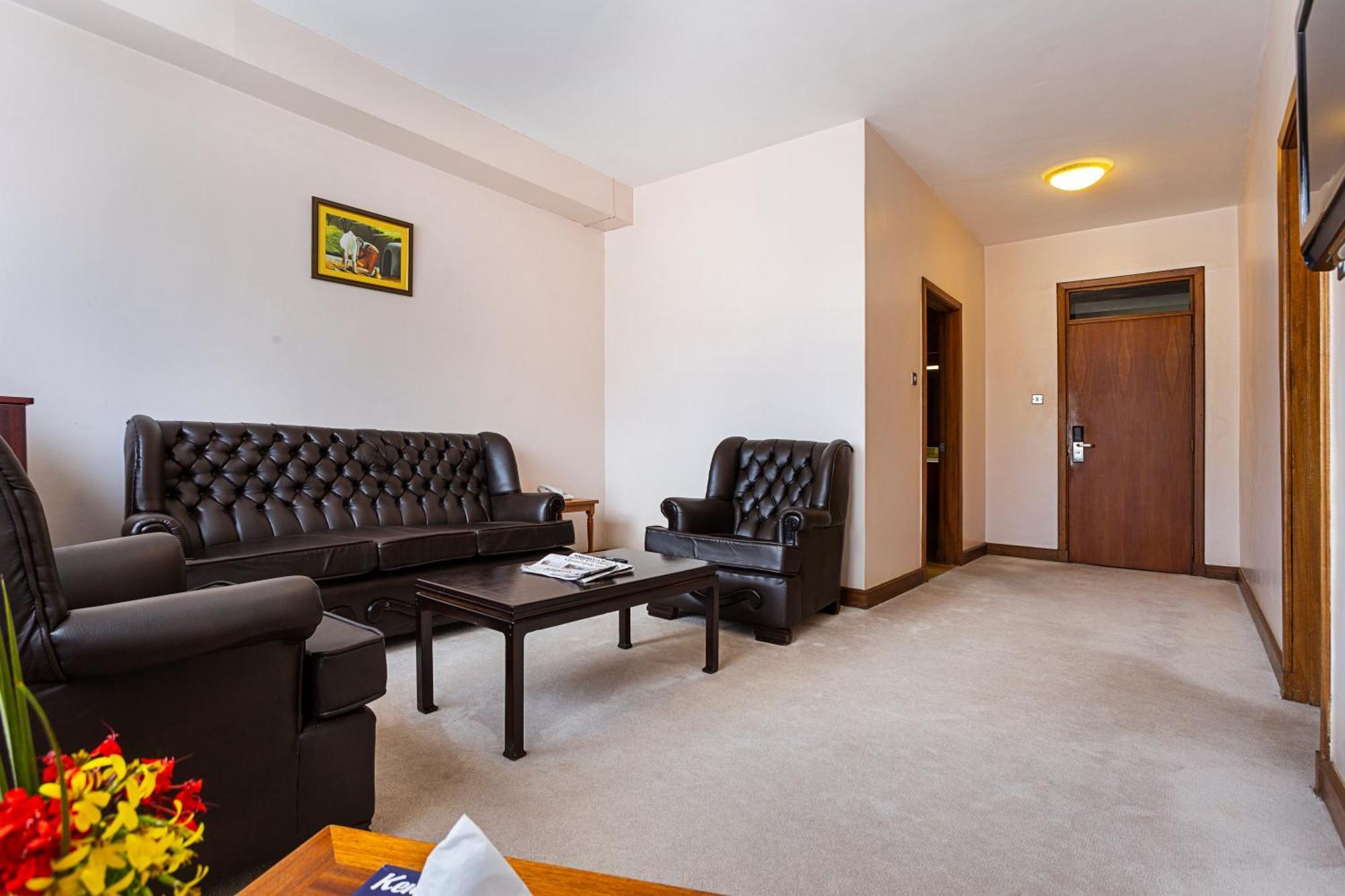 Sirikwa Hotel Елдорет Екстериор снимка