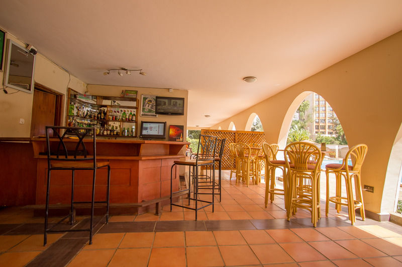 Sirikwa Hotel Елдорет Екстериор снимка