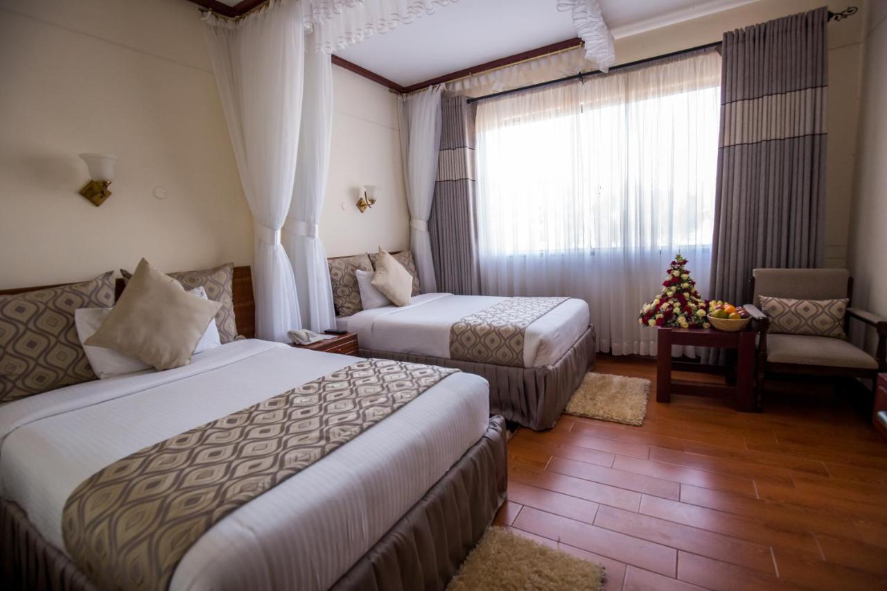 Sirikwa Hotel Елдорет Екстериор снимка